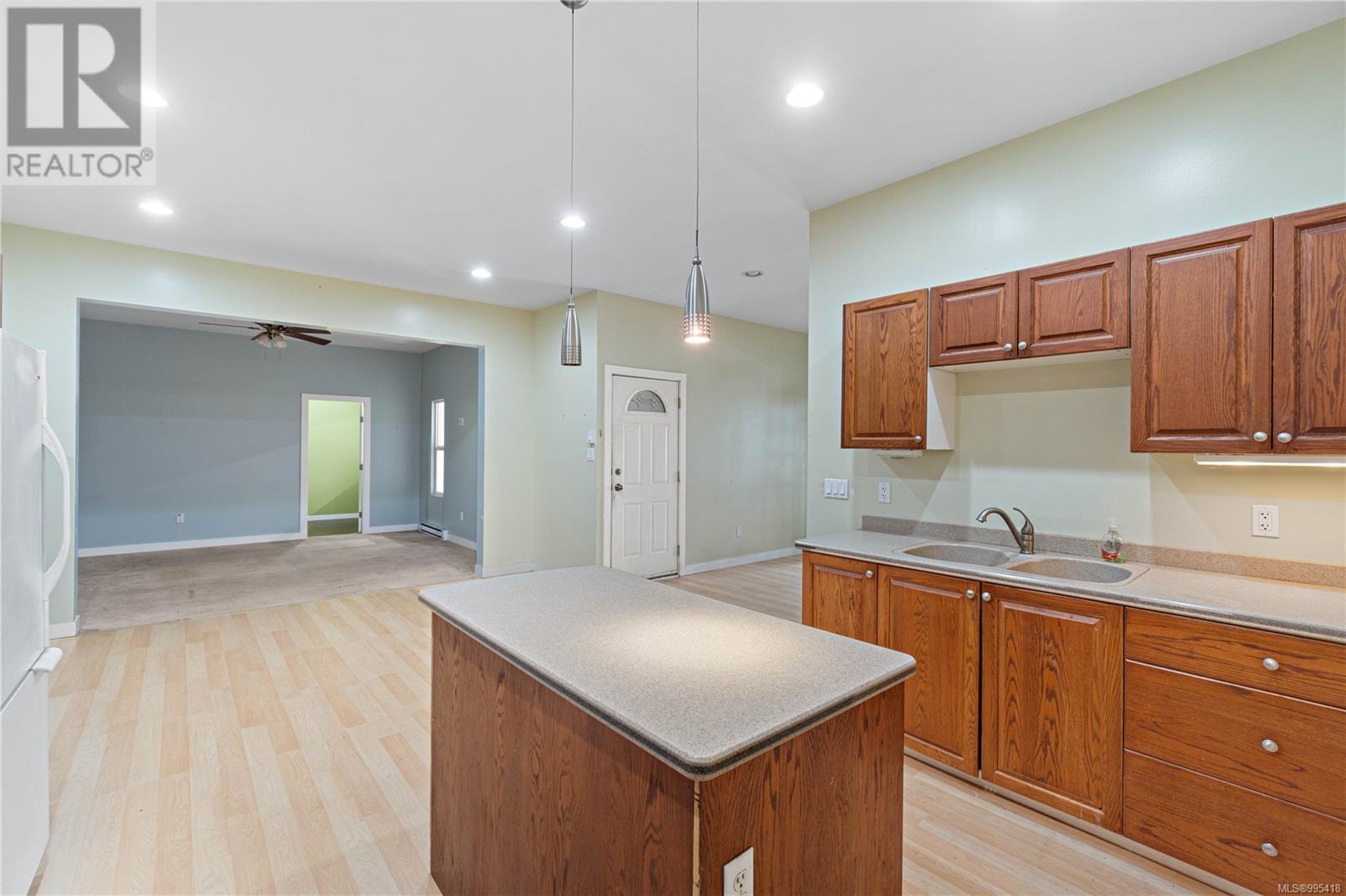 SL 22  23 1260 Fair Rd, Parksville real estate listing 995418