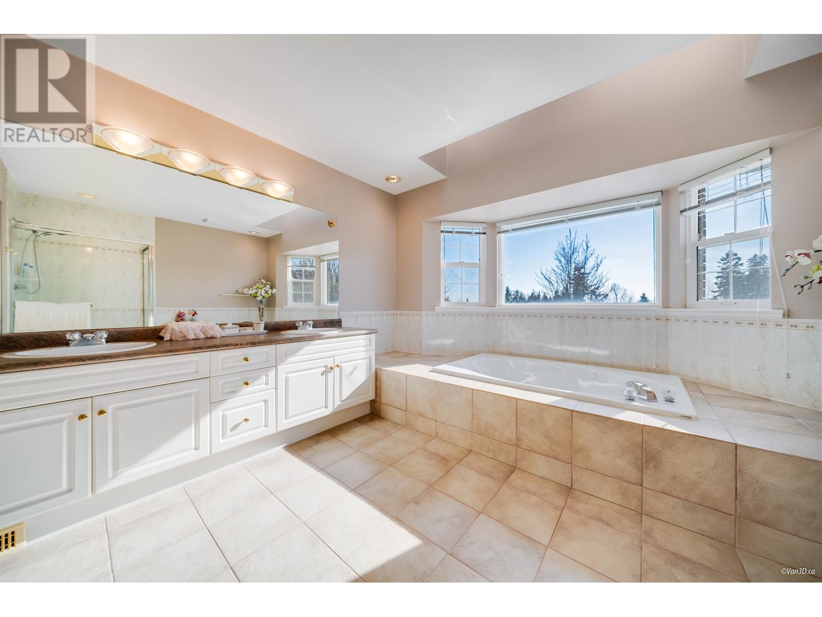 Photo 26 of 2551 Sapphire Place, Coquitlam BC