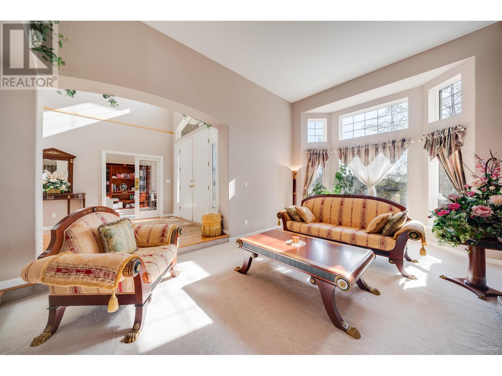 Photo 9 of 2551 Sapphire Place, Coquitlam BC