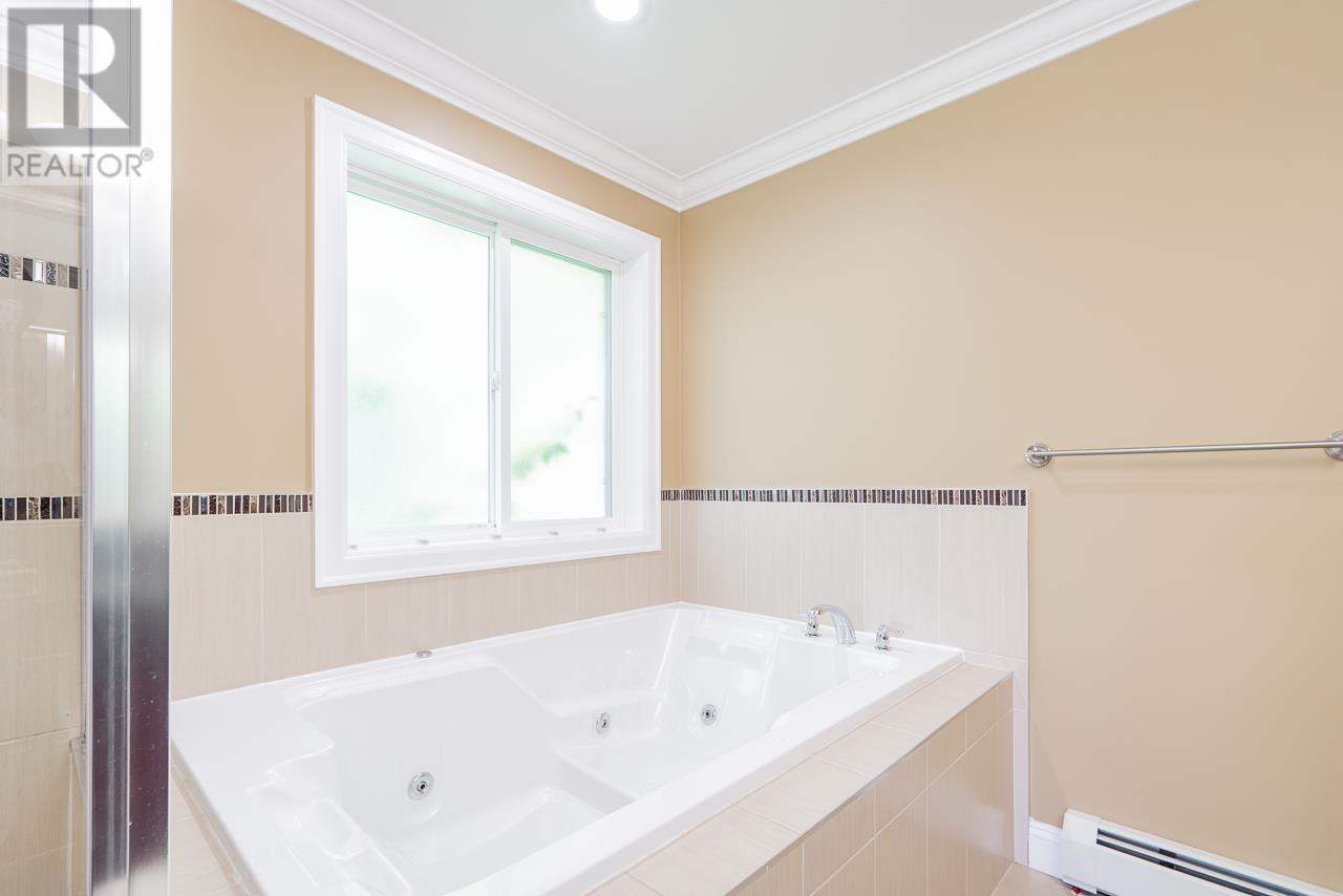 12130 GARDEN STREET, Maple Ridge