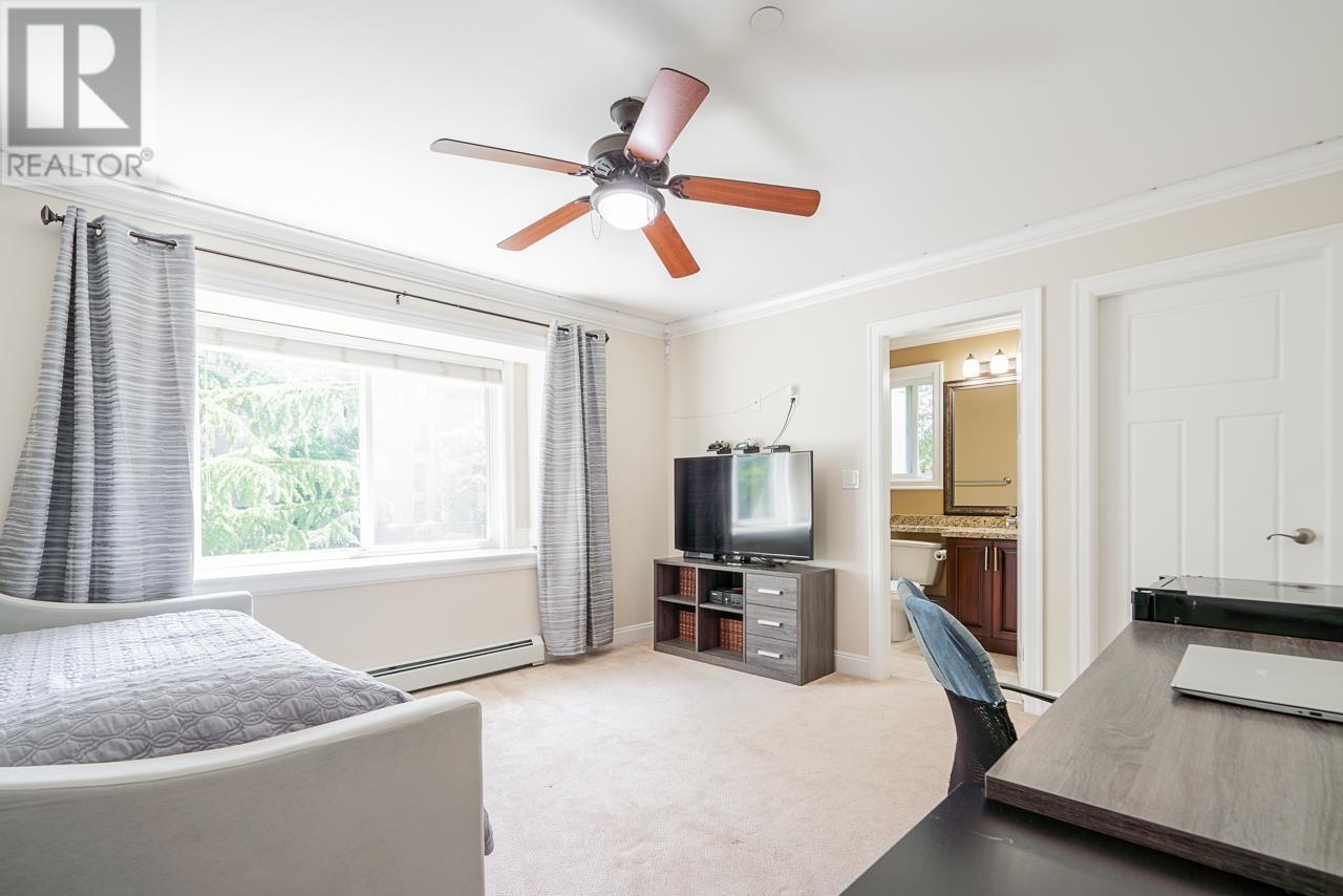 12130 GARDEN STREET, Maple Ridge