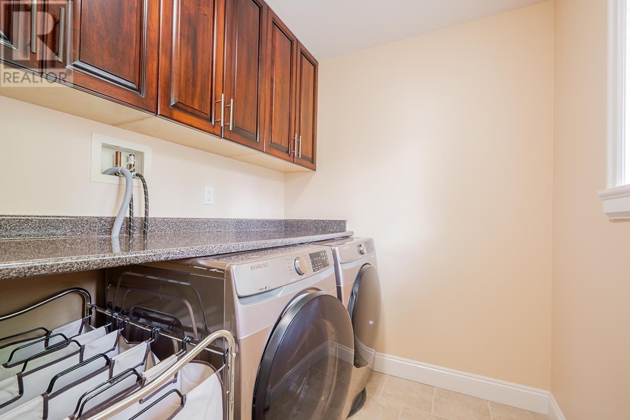 12130 GARDEN STREET, Maple Ridge