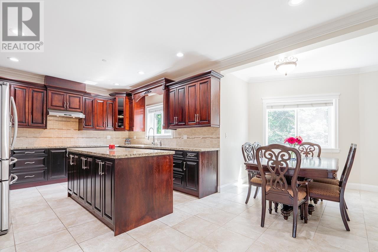 12130 GARDEN STREET, Maple Ridge