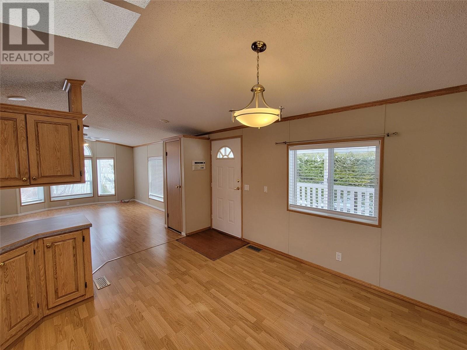 15 1292 Highway 3A Other, Keremeos