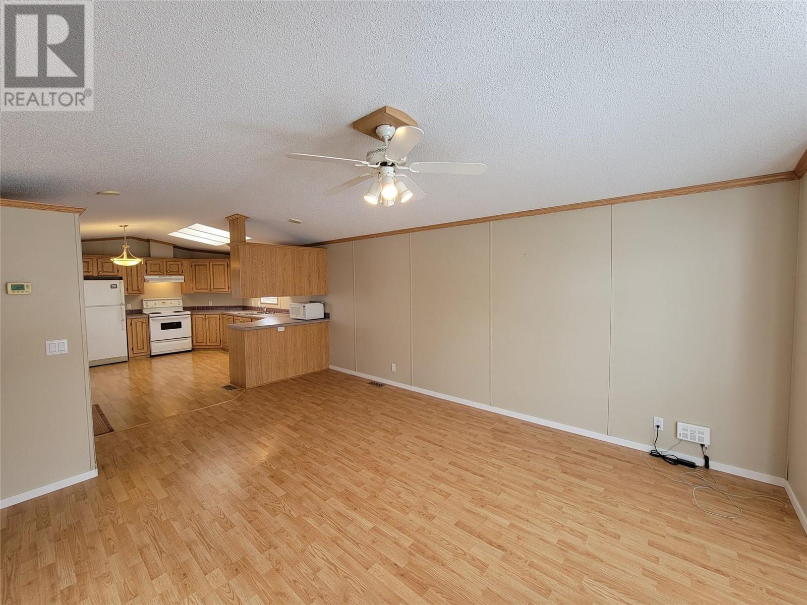 15 1292 Highway 3A Other, Keremeos