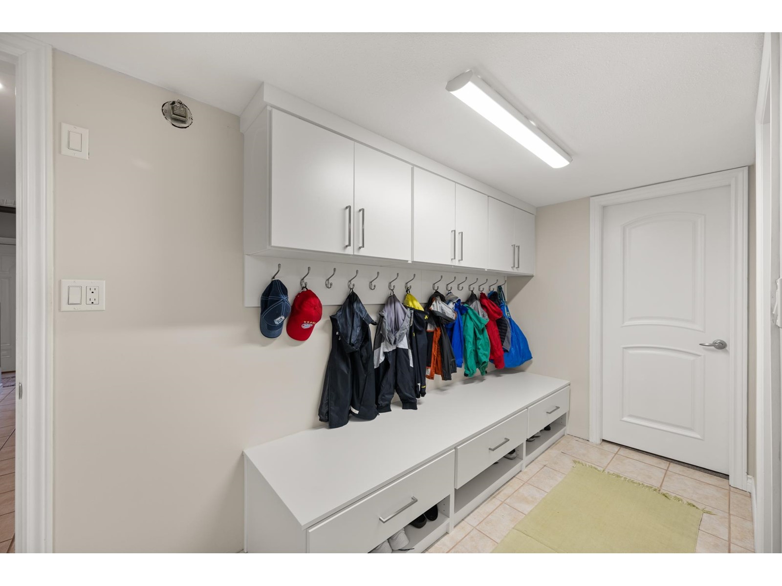 16199 13 AVENUE, Surrey real estate listing R2987797