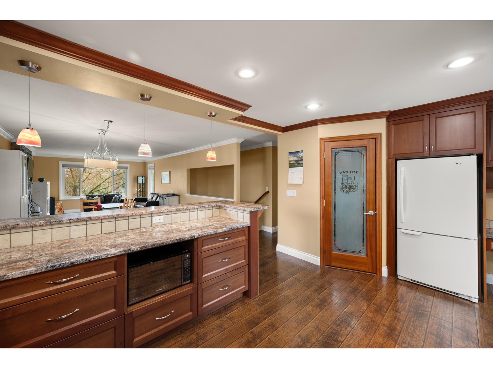 16199 13 AVENUE, Surrey real estate listing R2987797