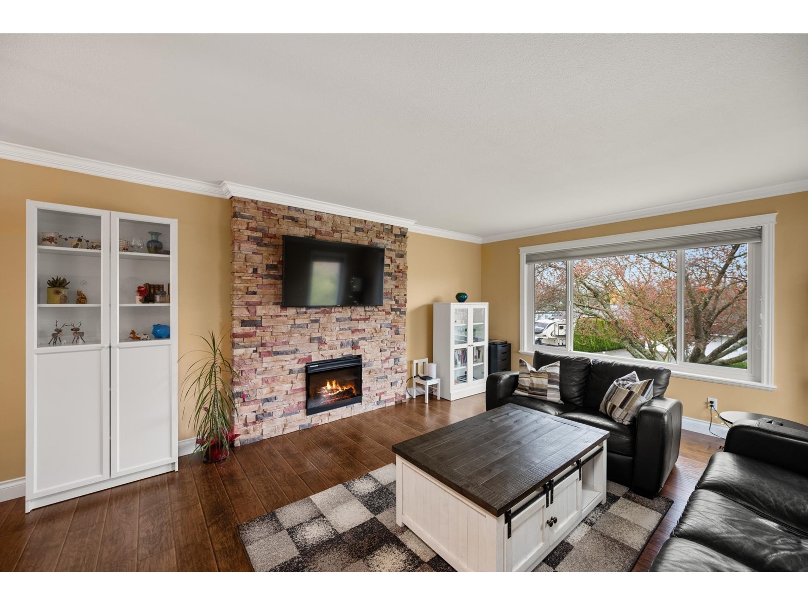 16199 13 AVENUE, Surrey real estate listing R2987797