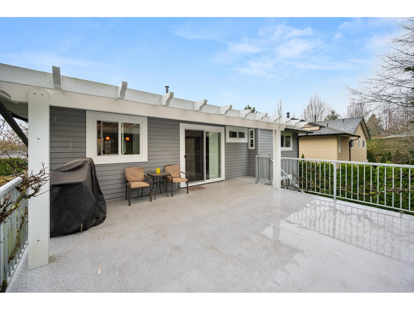 16199 13 AVENUE, Surrey real estate listing R2987797