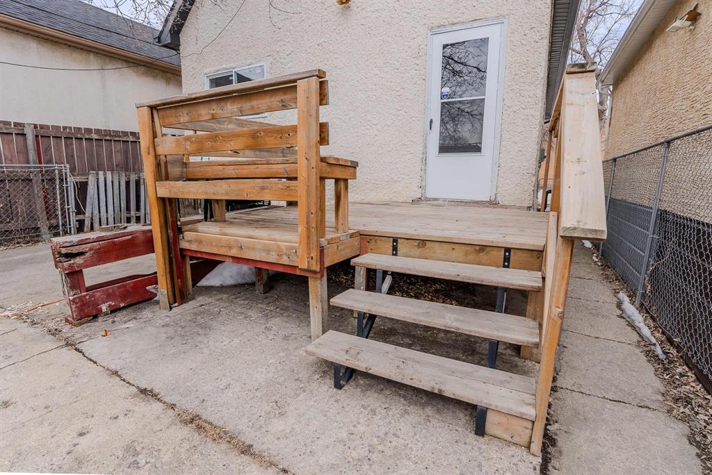 Photo 24 of 666 Redwood Avenue, Winnipeg MB
