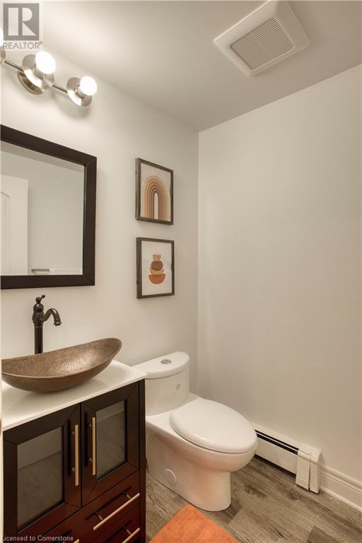 Photo 9 of 4205 Fly Road Unit 2, Lincoln ON