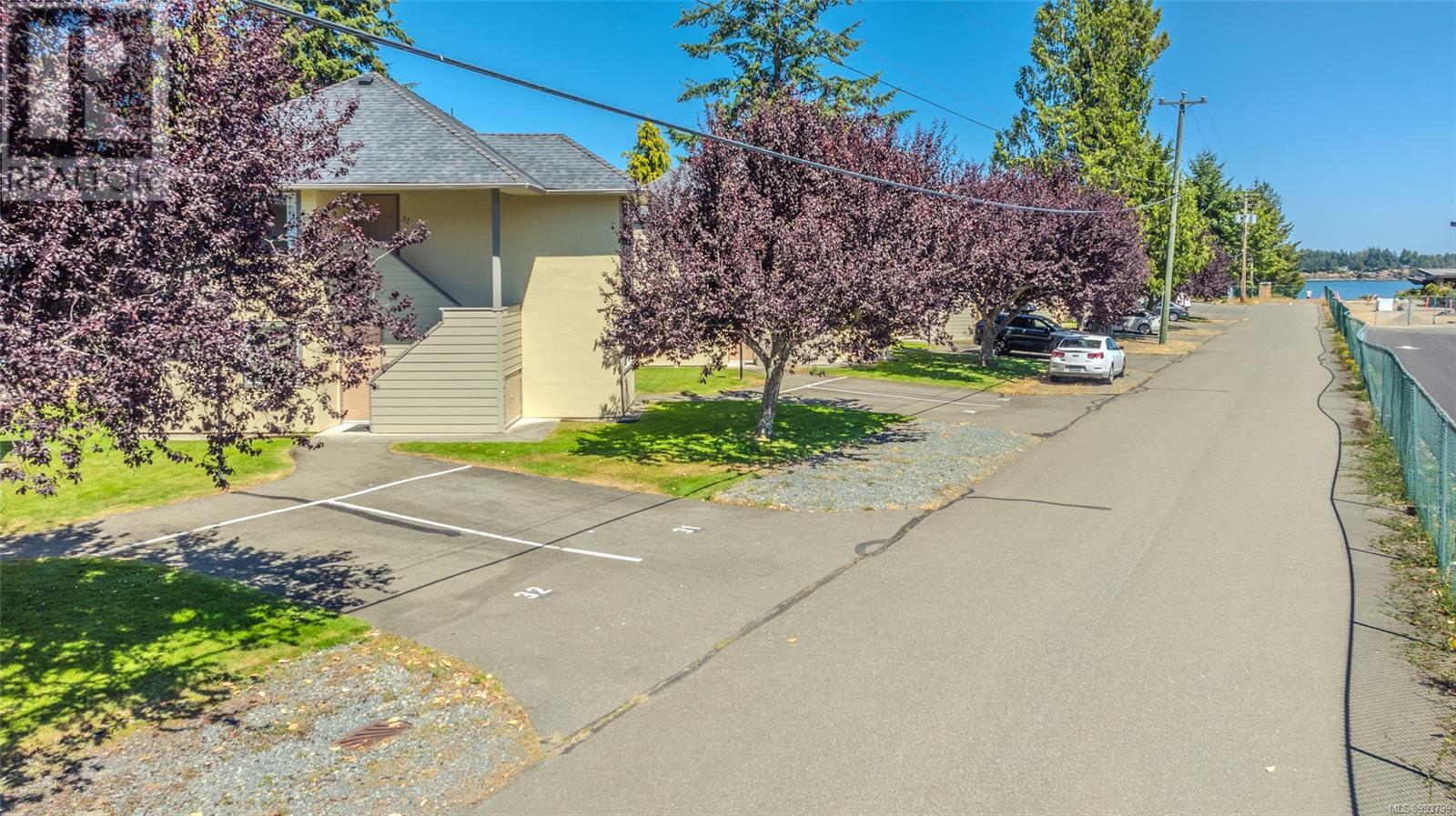 31 1165 Resort Dr, Parksville real estate listing 993799