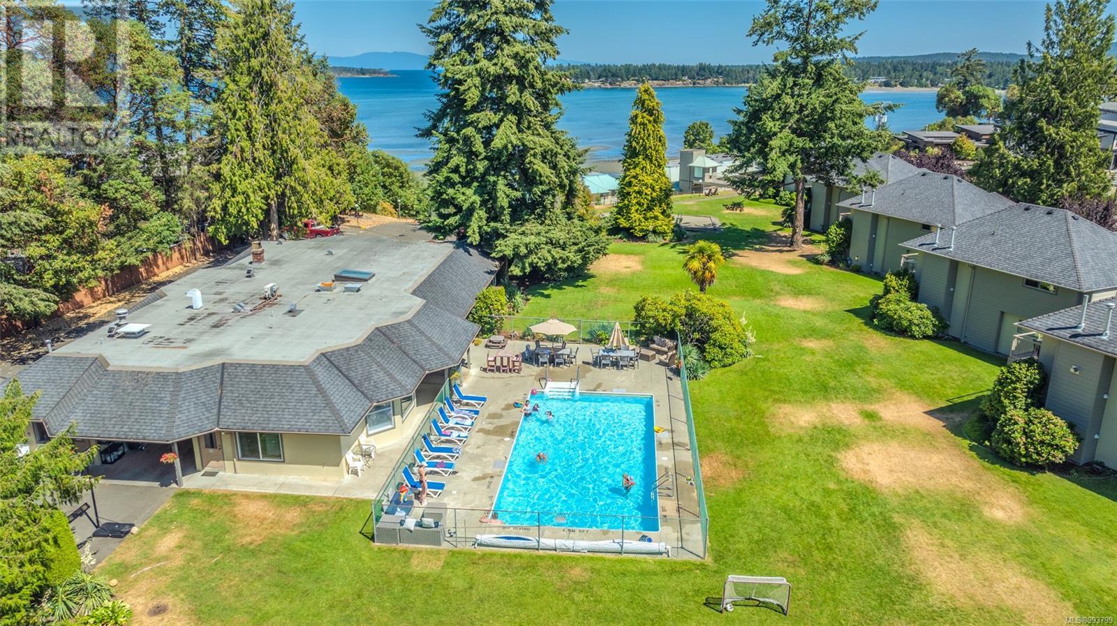 31 1165 Resort Dr, Parksville real estate listing 993799