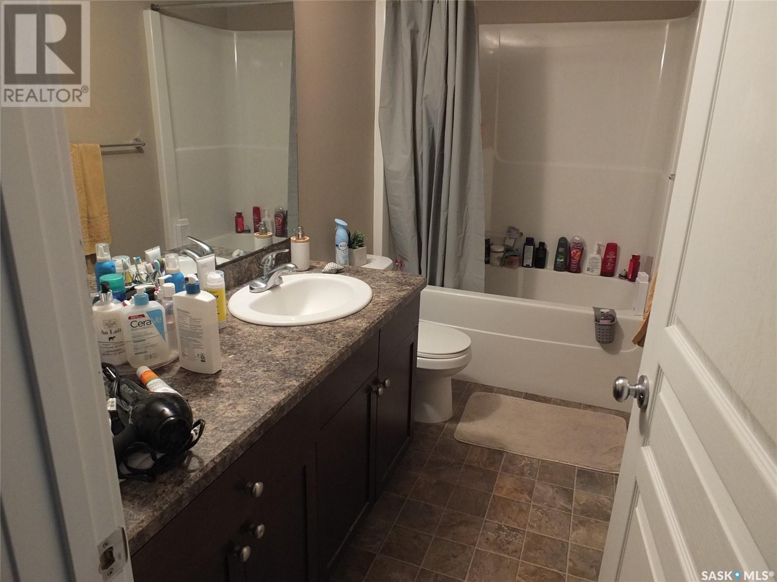 Photo 14 of 155 Osler Street, Regina SK