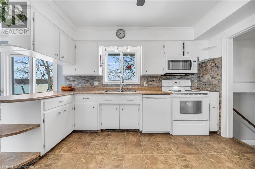 Photo 13 of 3542 Fifteenth Street, Lincoln ON