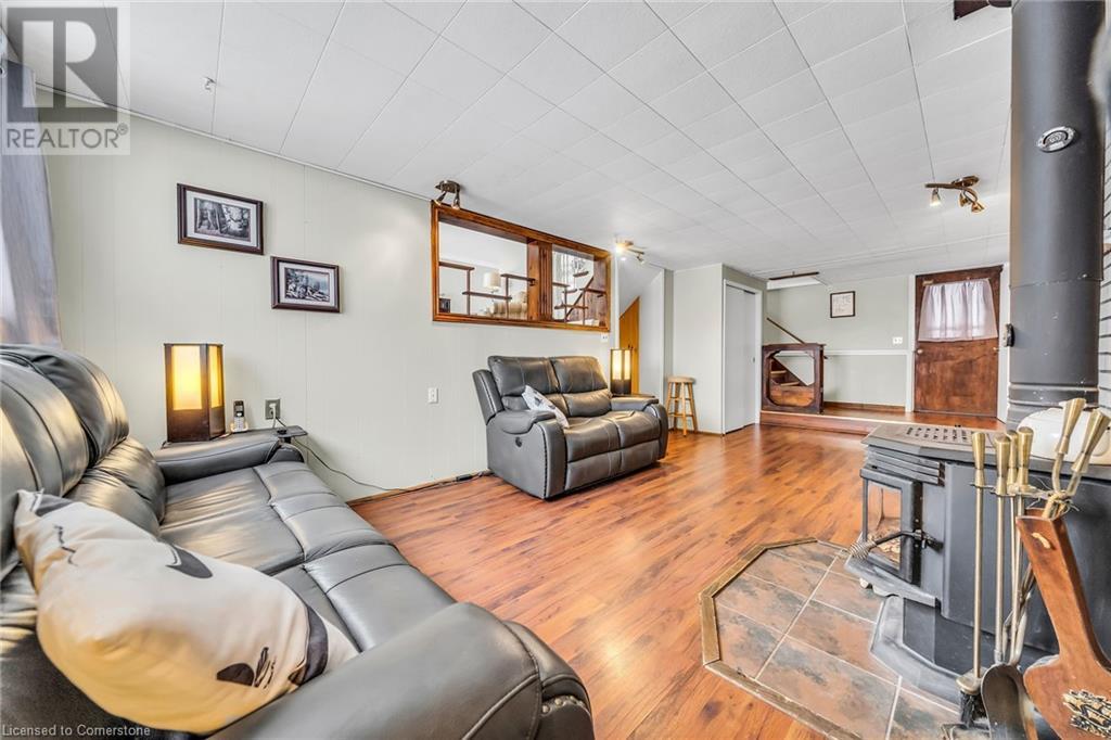 Photo 25 of 3542 Fifteenth Street, Lincoln ON