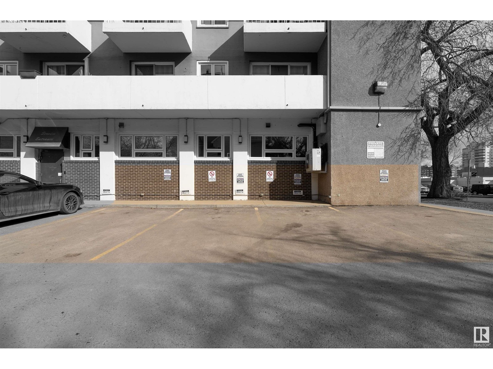 Photo 22 of 10038 116 St Nw Nw, Edmonton AB