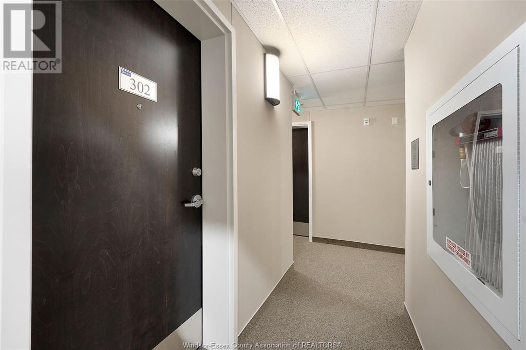 Photo 8 of 190 Main Street East Unit 302, Kingsville ON