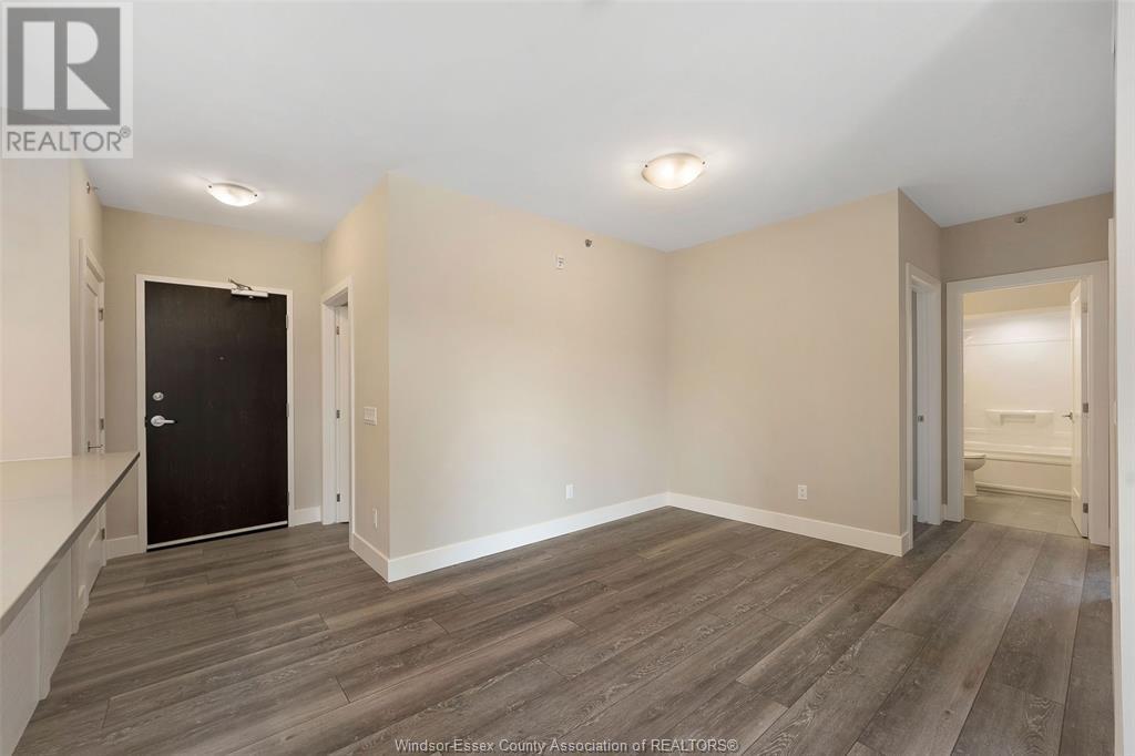 Photo 17 of 190 Main Street East Unit 302, Kingsville ON