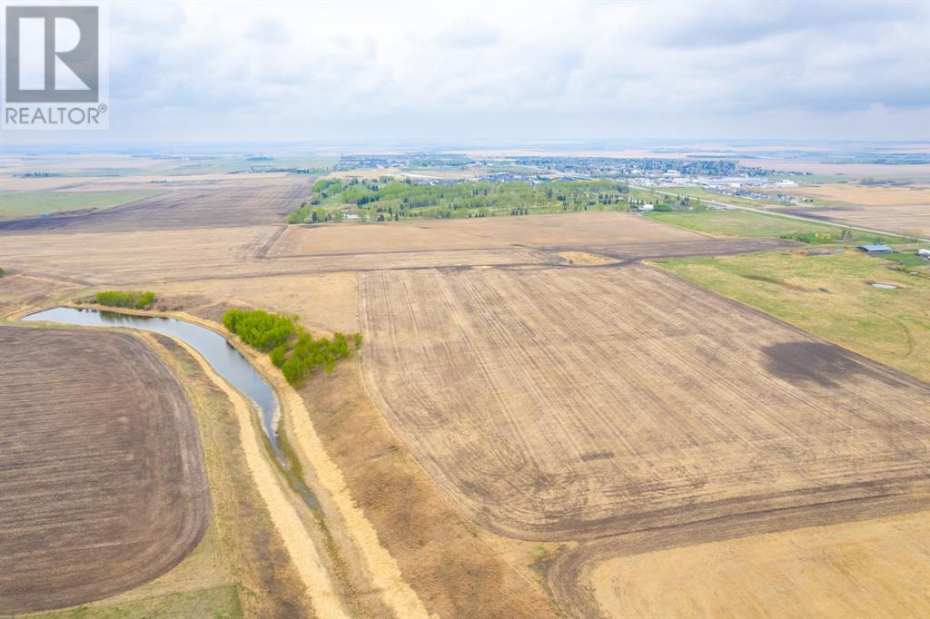 Photo 11 of 30319 Highway 2 A, Carstairs AB