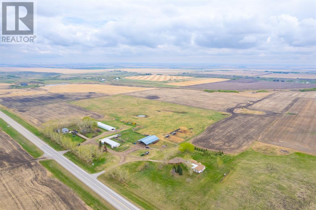 Photo 6 of 30319 Highway 2 A, Carstairs AB