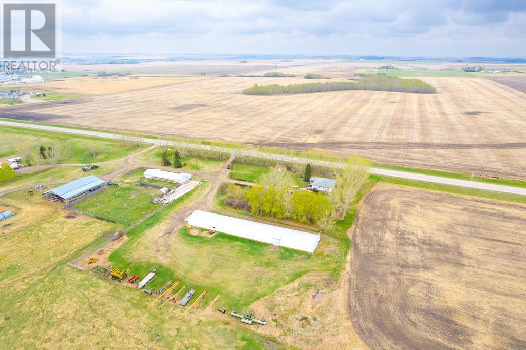 Photo 13 of 30319 Highway 2 A, Carstairs AB