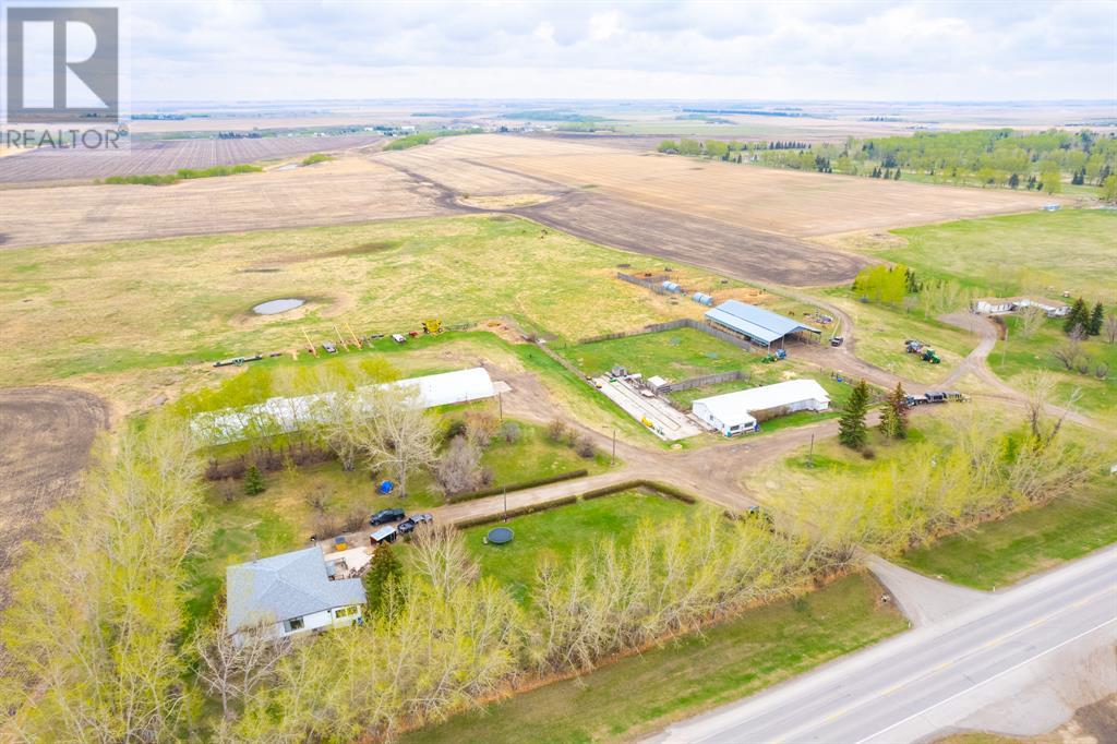 Photo 17 of 30319 Highway 2 A, Carstairs AB