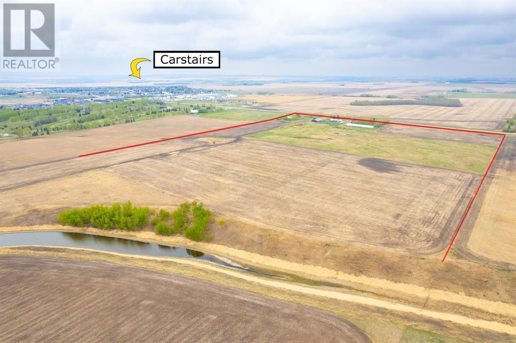 Photo 2 of 30319 Highway 2 A, Carstairs AB