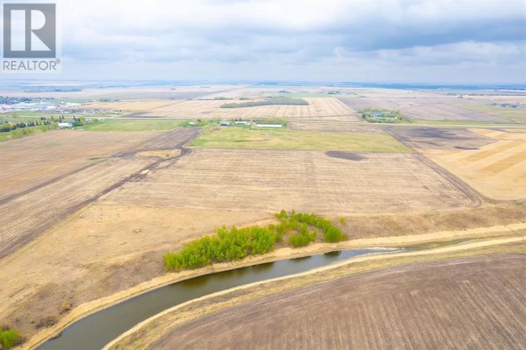 Photo 10 of 30319 Highway 2 A, Carstairs AB