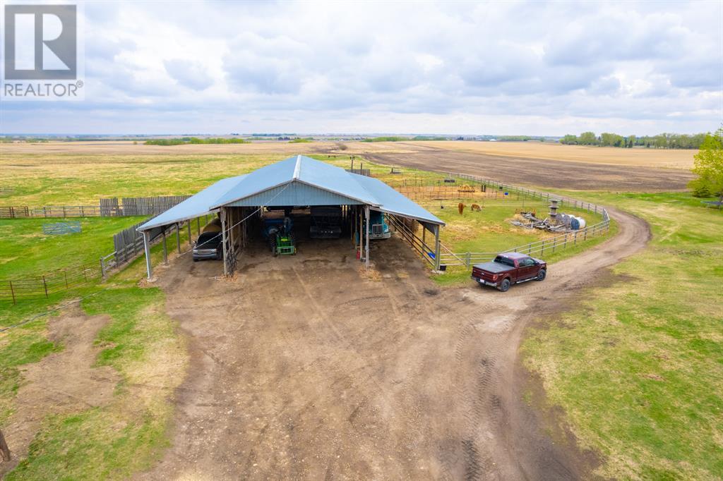 Photo 26 of 30319 Highway 2 A, Carstairs AB