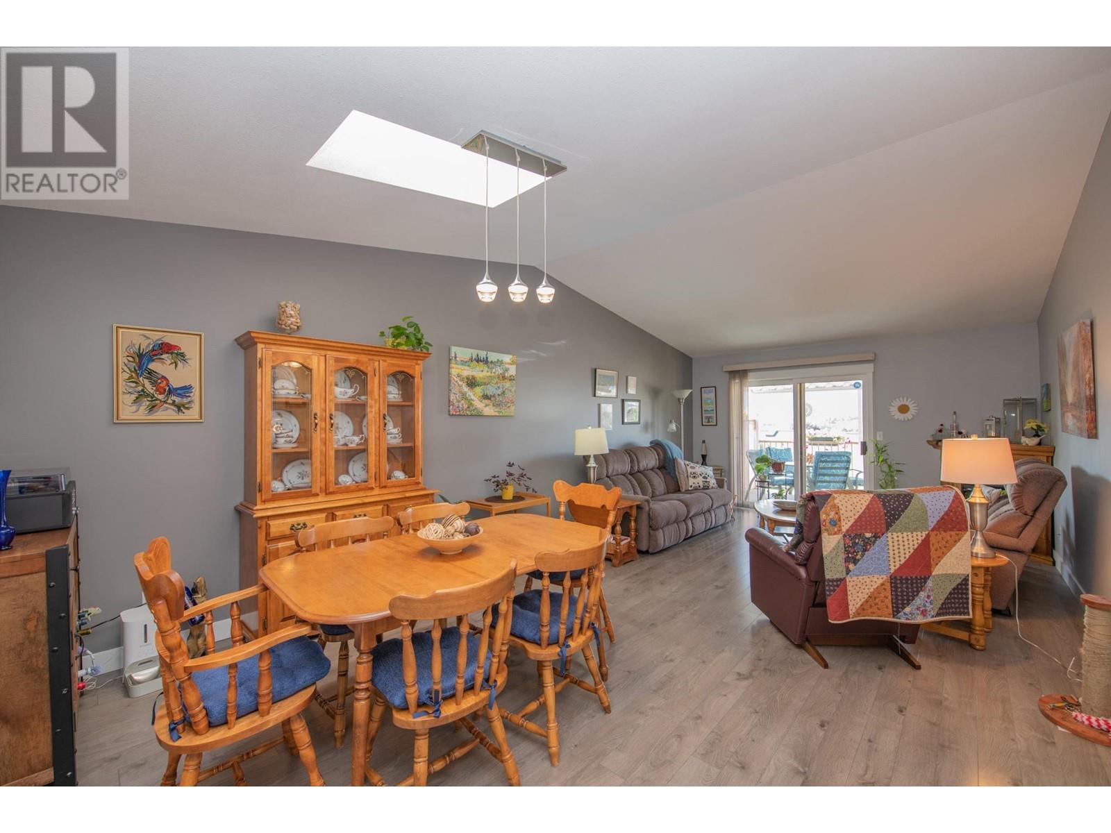 Photo 4 of 1001 30 Avenue Unit 30, Vernon BC