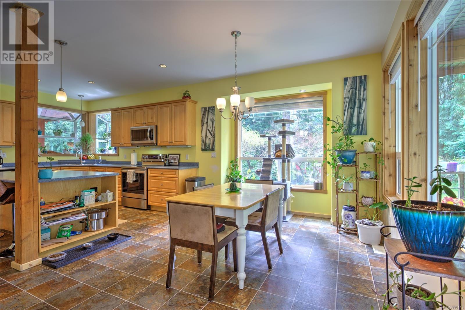 7420 Nantree Rd, Lake Cowichan