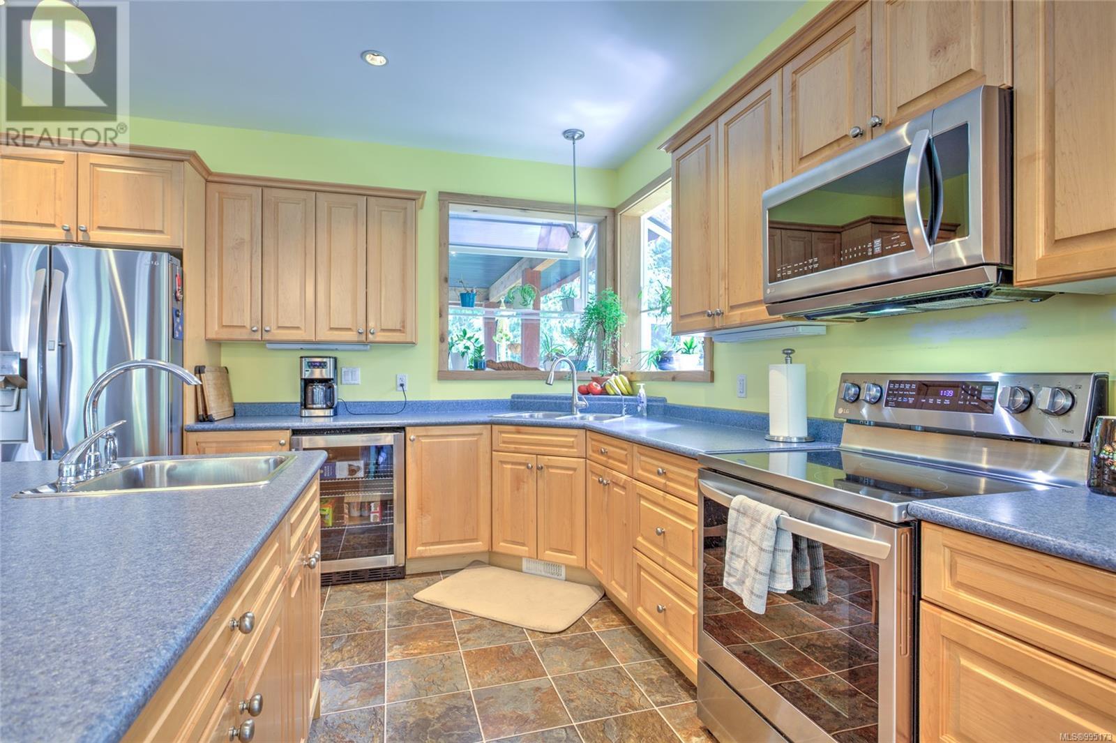 7420 Nantree Rd, Lake Cowichan