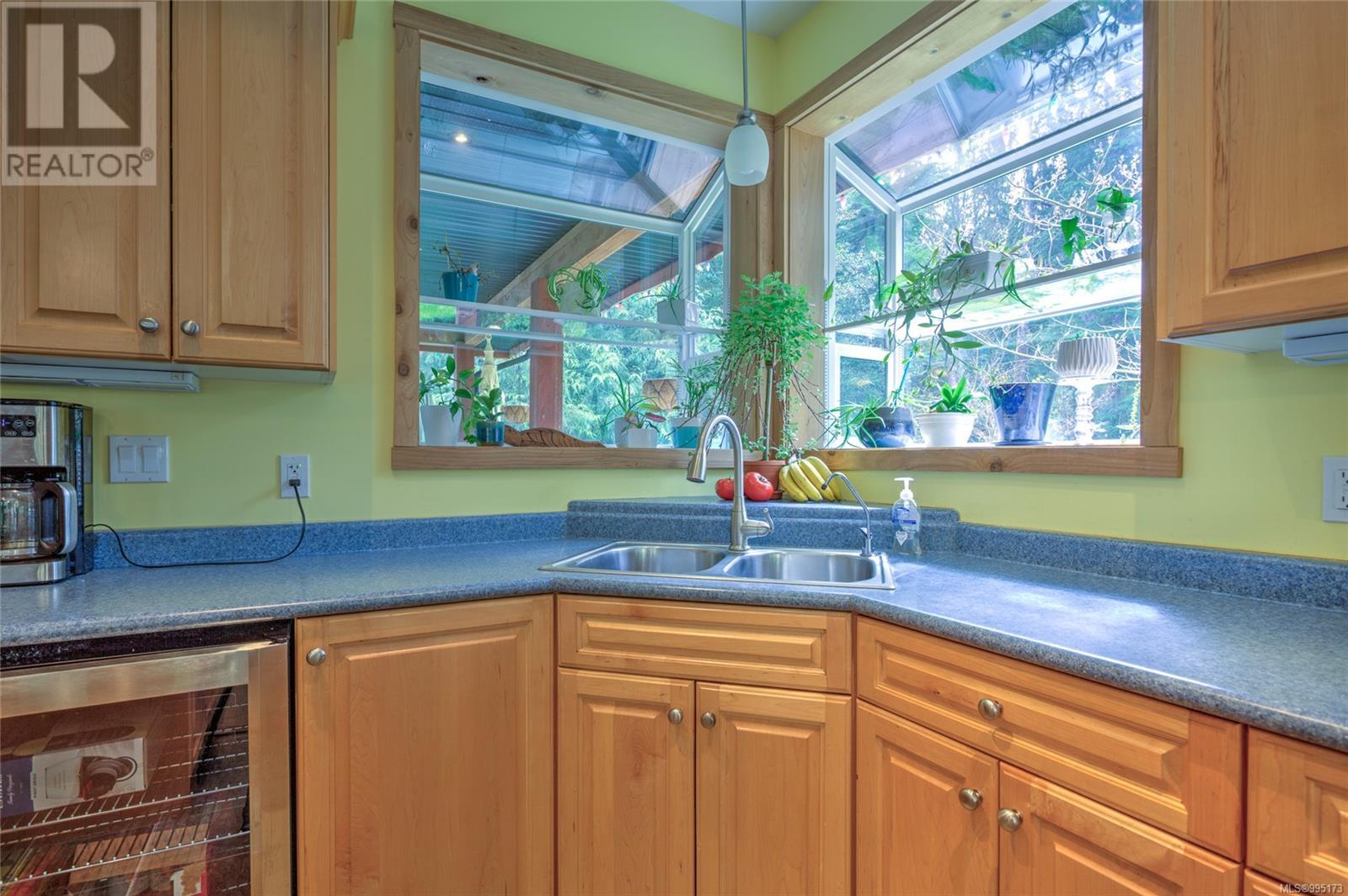 7420 Nantree Rd, Lake Cowichan