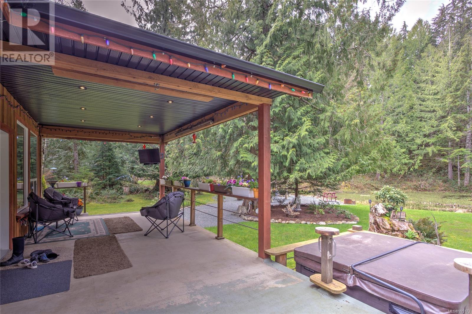7420 Nantree Rd, Lake Cowichan
