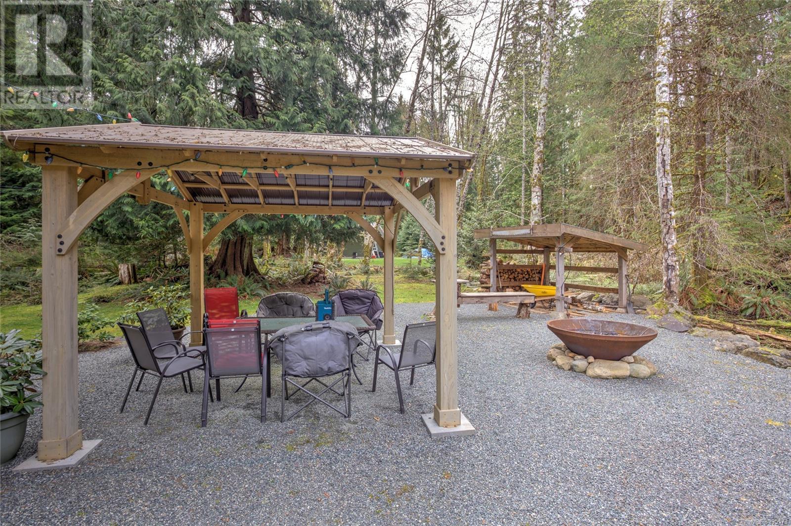 7420 Nantree Rd, Lake Cowichan
