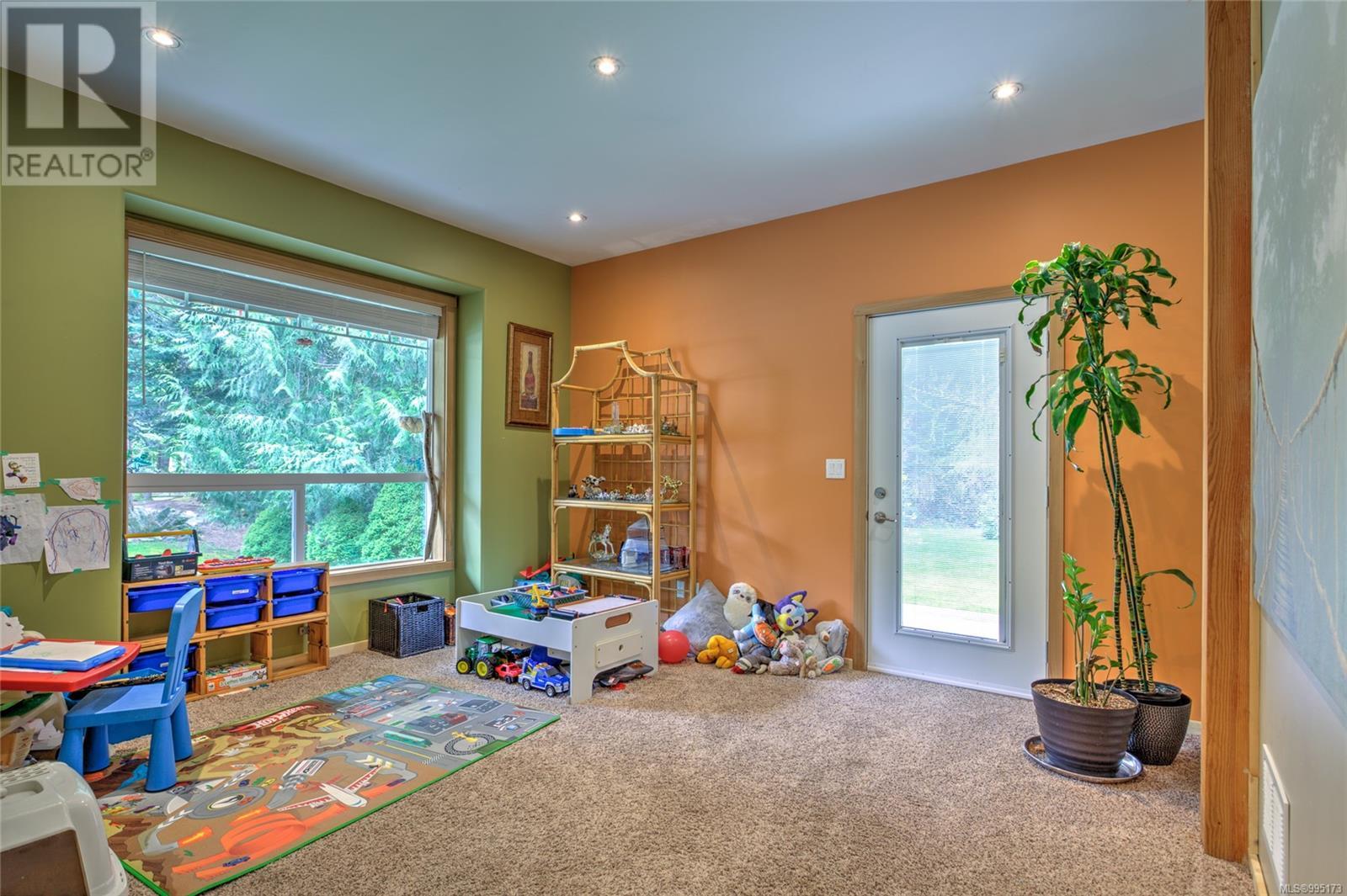 7420 Nantree Rd, Lake Cowichan