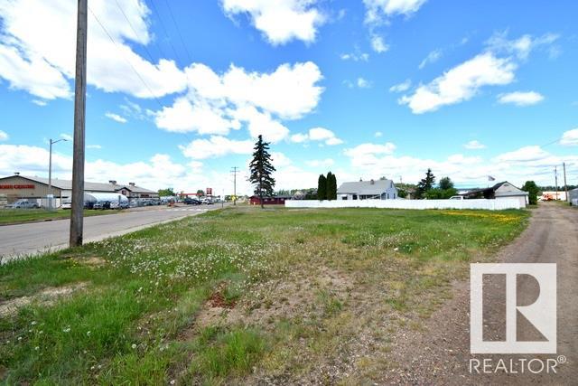 Photo 3 of 5101 6 St, Boyle AB