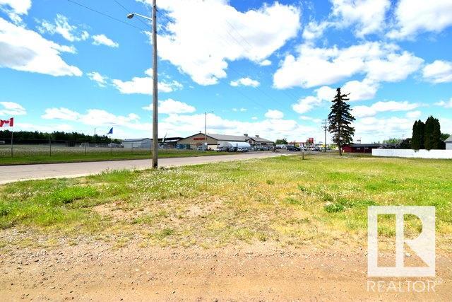 Photo 8 of 5101 6 St, Boyle AB