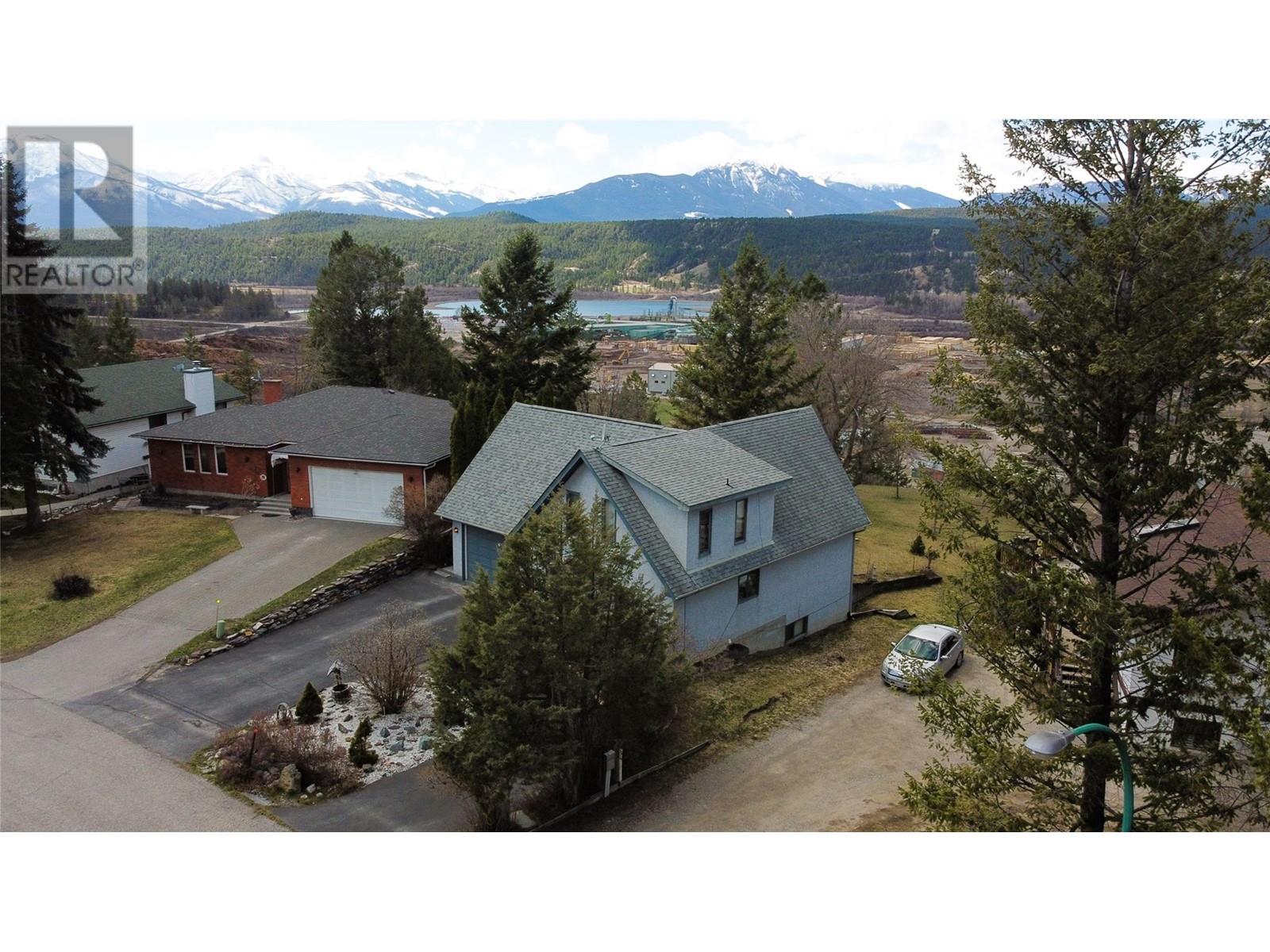 Photo 83 of 7319 Glacier Drive, Radium Hot Springs BC
