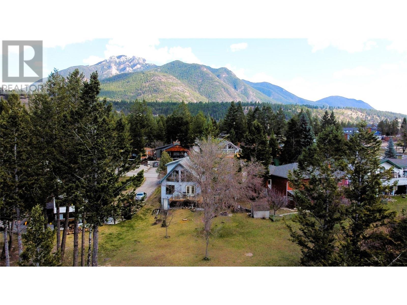 Photo 85 of 7319 Glacier Drive, Radium Hot Springs BC