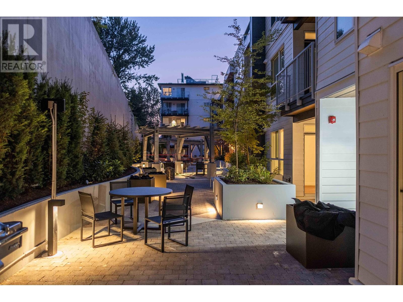 302 3229 ST JOHNS STREET, Port Moody real estate listing R2988939