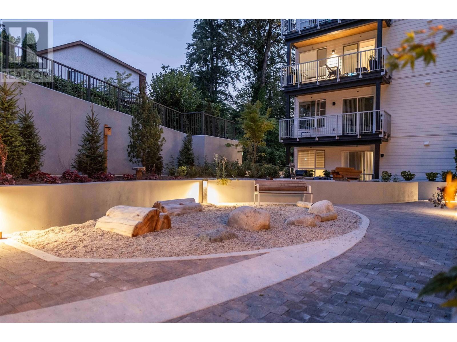 302 3229 ST JOHNS STREET, Port Moody real estate listing R2988939