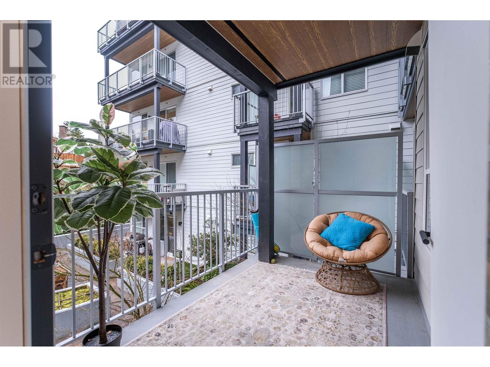 302 3229 ST JOHNS STREET, Port Moody real estate listing R2988939