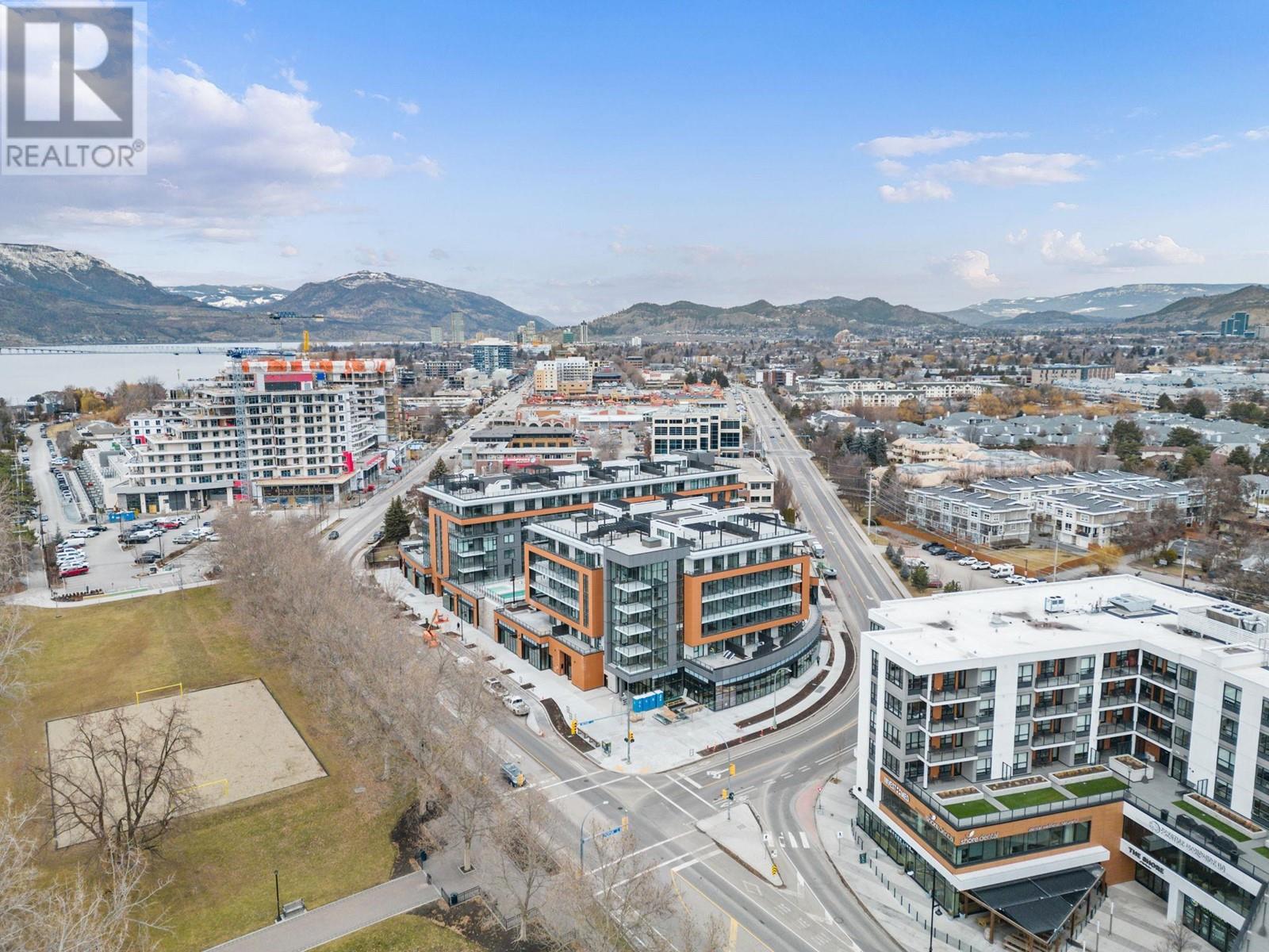 209 3409 Lakeshore Road, Kelowna