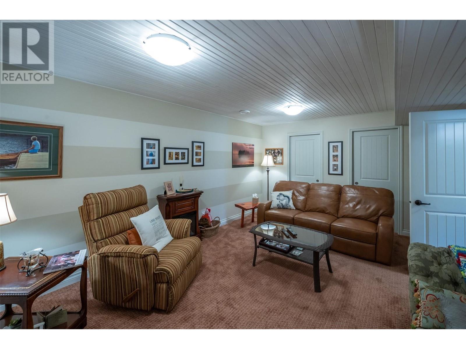 2450 Radio Tower Road Unit# 187, Oliver