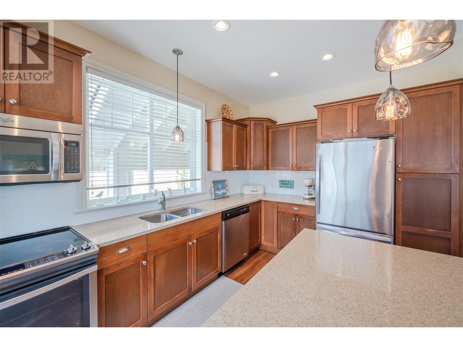 2450 Radio Tower Road Unit# 187, Oliver