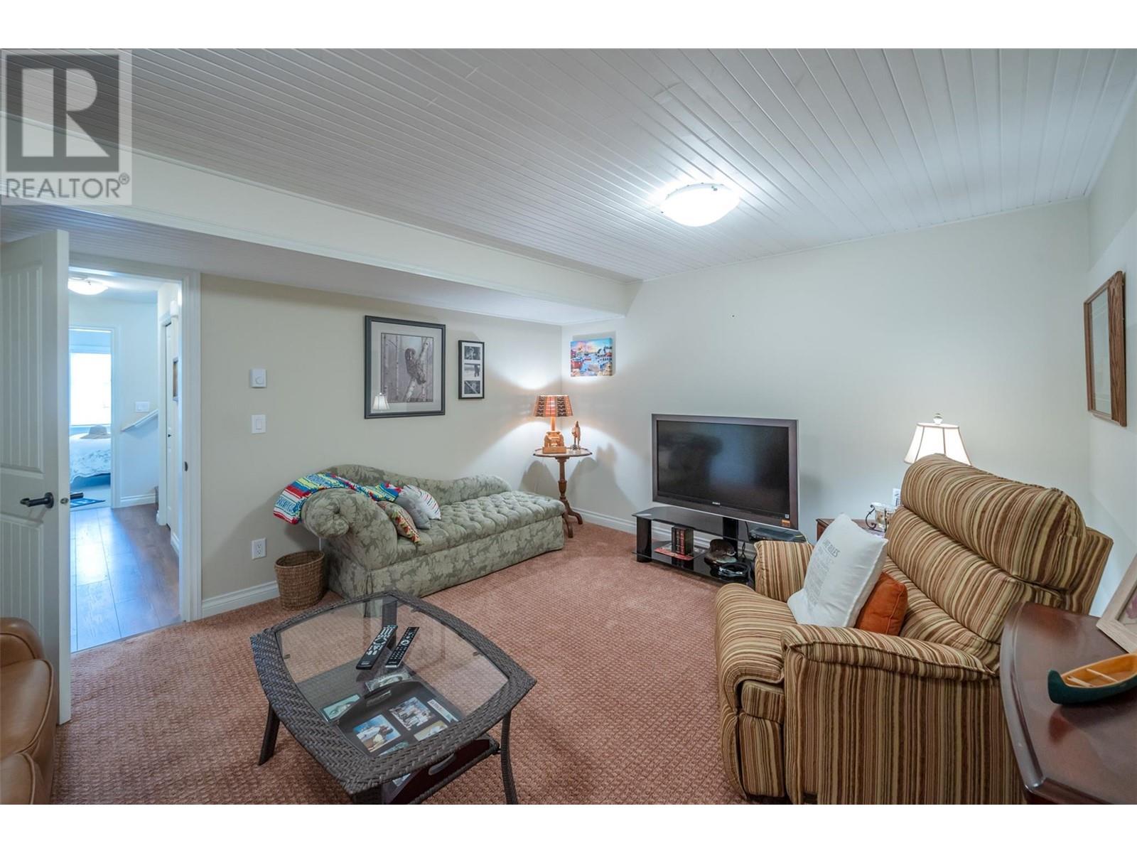 2450 Radio Tower Road Unit# 187, Oliver