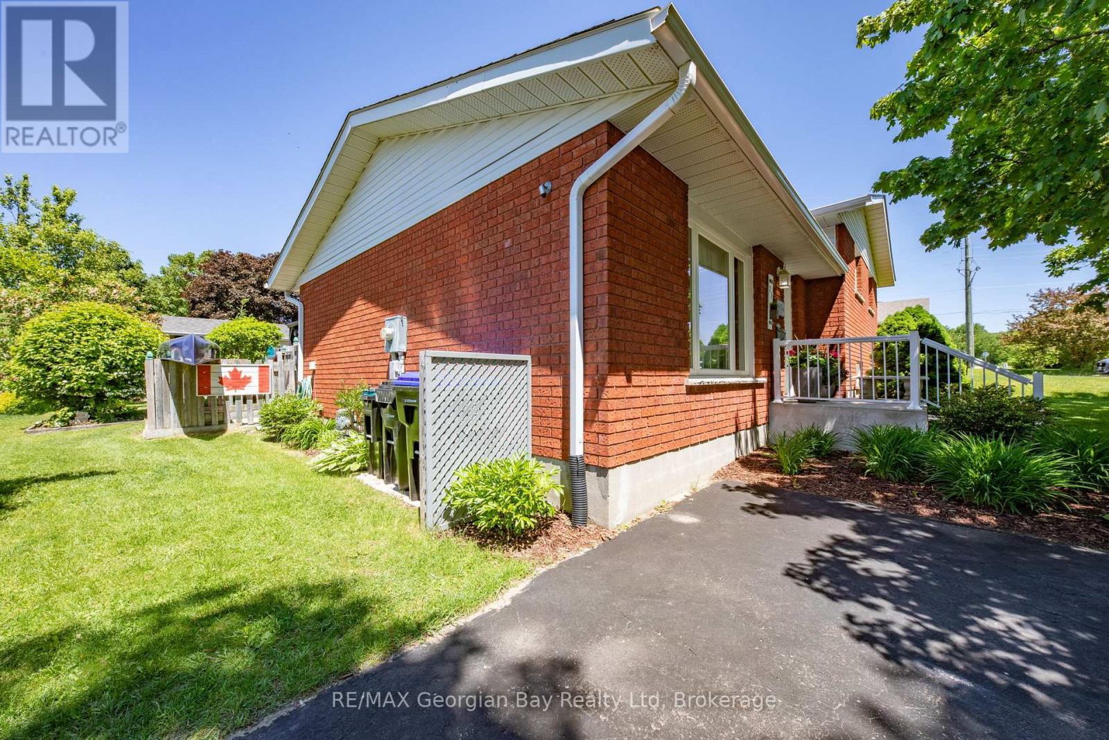 Photo 28 of 32 Bonaventure Place, Penetanguishene ON