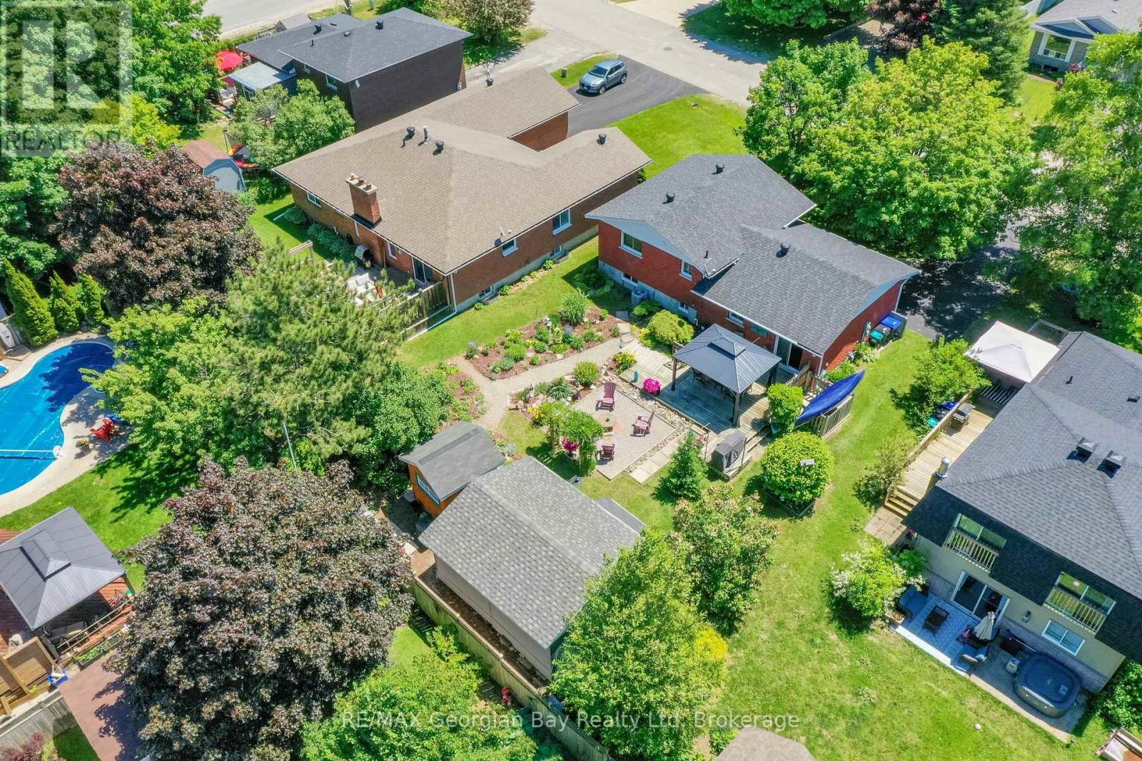 Photo 20 of 32 Bonaventure Place, Penetanguishene ON